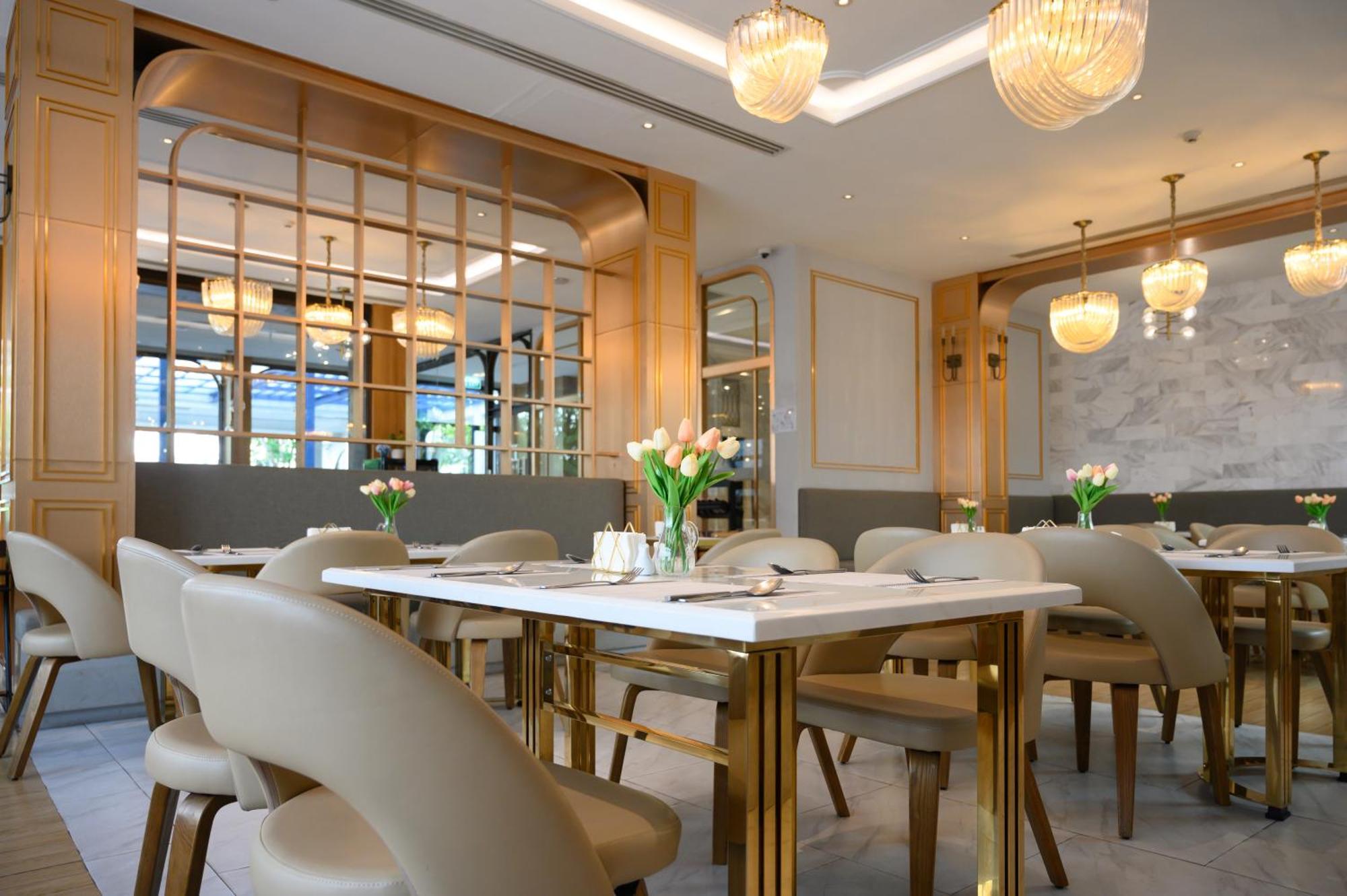 De Princess Hotel Udonthani Экстерьер фото