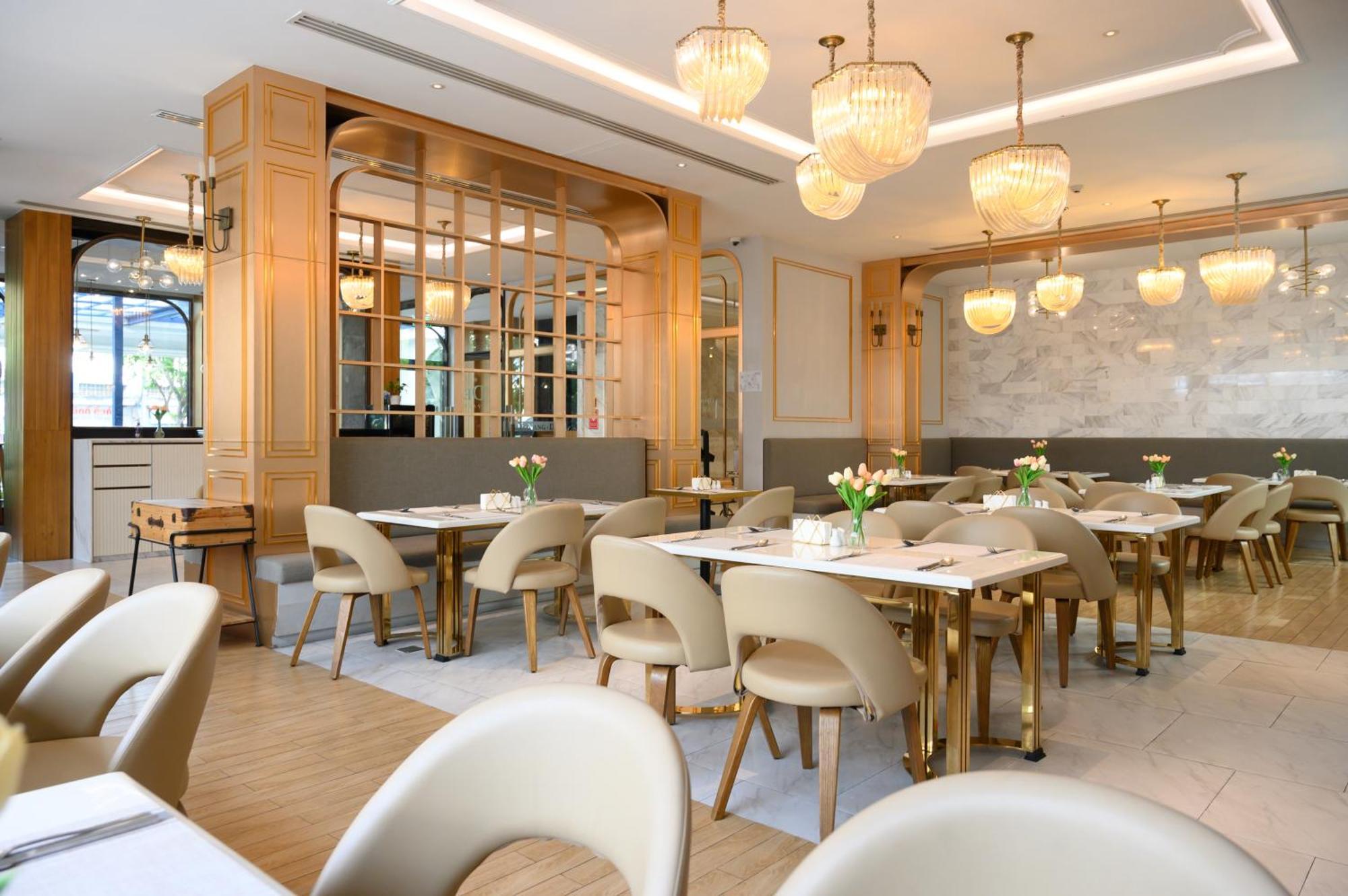 De Princess Hotel Udonthani Экстерьер фото